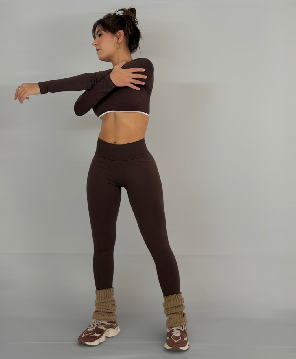UNIKA Silhouette Top
