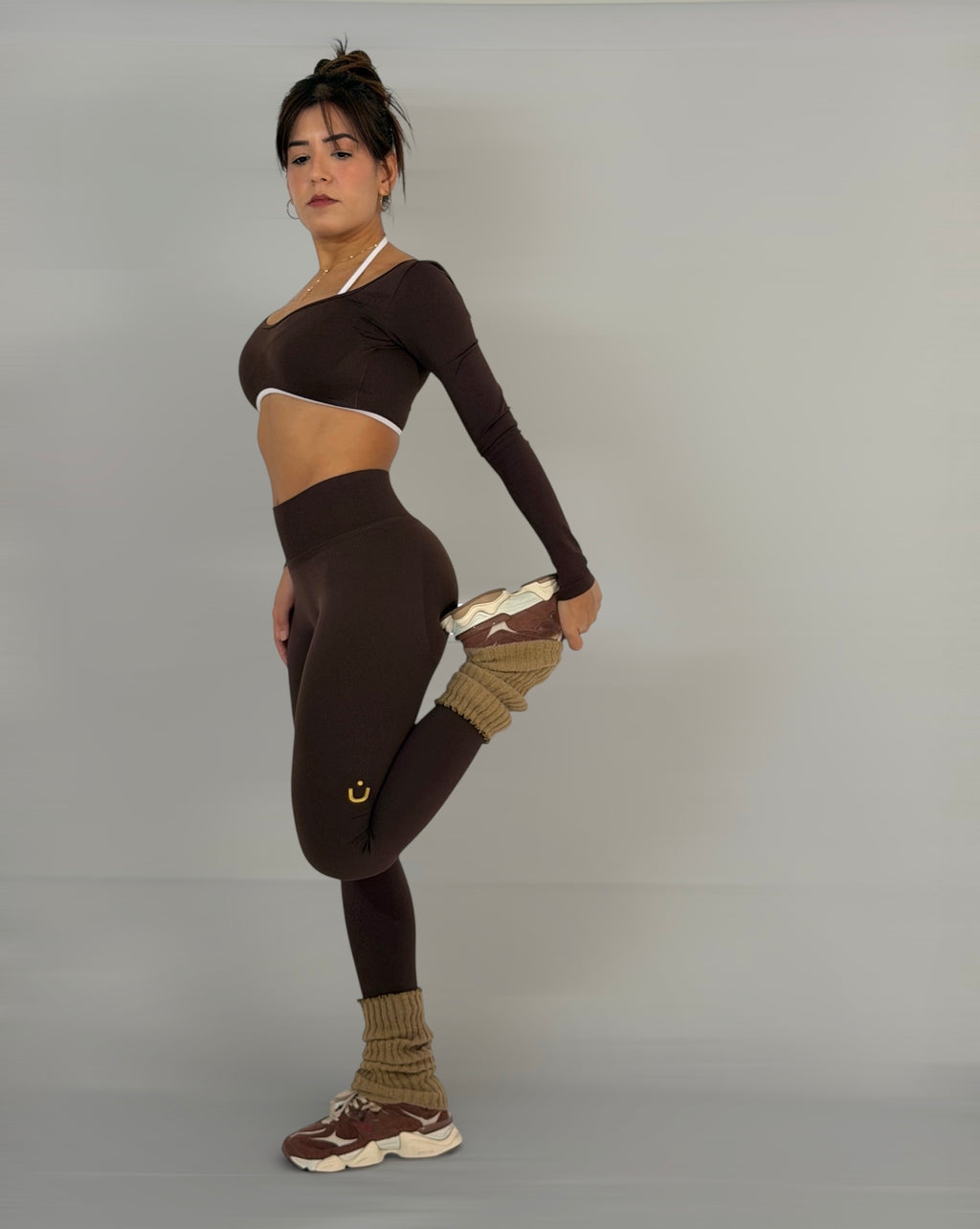 UNIKA Silhouette Top