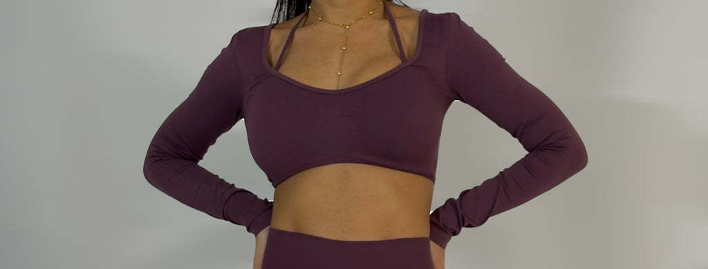 UNIKA Silhouette Top